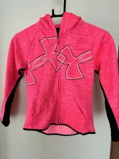 Under Armour パーカー 6X ピンク