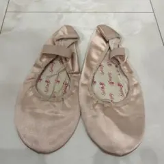 Item thumbnail for item 633e1b3a-27cc-4e4f-9f8f-fc0f7545b829