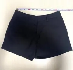 ユニクロ　ブラック ショートパンツ