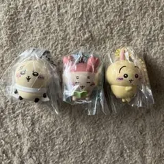 ちいかわビスケットマスコット　うさぎ&かにさん&らっこ