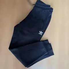 adidas トレフォイル スエットパンツ ブラック