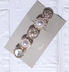 上品可愛い※パール＆クリスタル※ゴールドバレッタ