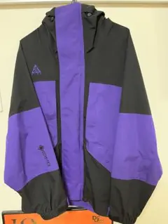 NIKE ACG GORE-TEX /ジャケット　パープル　終売品 NIKE ACG GORE-TEX /ジャケットパープル終売品