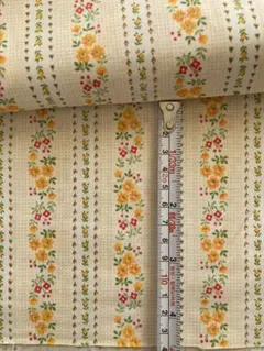 昭和レトロ花柄生地