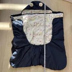 Item thumbnail for item ab196f76-90c2-4033-9533-80c3955910e4