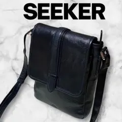 【美品】SEEKER シーカー　ショルダーバッグ　本革ブラック 縦型ミニバッグ