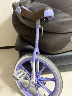一輪車 ミントグリーン スタンド付き - メルカリ