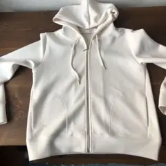 ★ any SiS エニィスィス　レディース　オンワード クリーム色　パーカー