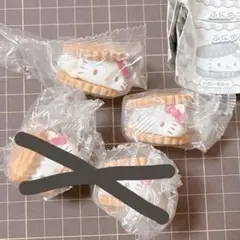 サンリオ キャラクターズ ふにゅっと スモアサンド キティ 2個セット ガチャ