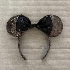 ディズニー カチューシャ ブラウン スパンコール