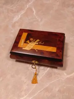 リュージュ REUGE ROMANCE オルゴール ジュエリーボックス 鍵付き