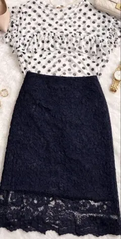 GU レーススカート　ドット柄半袖　2点セット