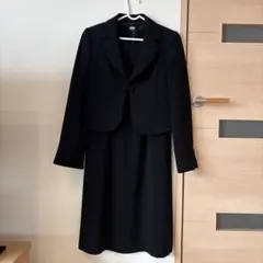 ブラックスーツ・ジャケット・ドレスセット