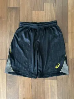 アシックス asics Mサイズ 黒 ショートパンツ