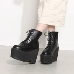 FLICKA 厚底ブーツ