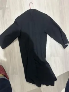 COZY FLAT ブラック Vネック ワンピース