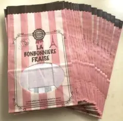 Item thumbnail for item 62823213-b91f-447c-aea5-5ad7e096c856