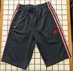 adidas ハーフパンツ ネイビー ストライプ