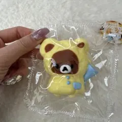 スクイーズ　リラックマ ぬいぐるみキーホルダー イエロー 約8cm