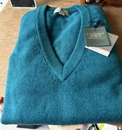 新品　カシミヤセーター