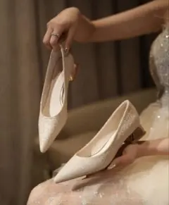 ゴールド グリッター 太ヒール パンプス