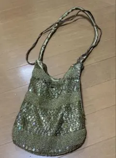 Item thumbnail for item b4c0fff8-b7b8-48fe-92fd-2bac7e7f99a1