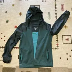 NIKE THERMA-FIT スポーツウェア