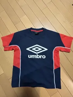 umbro ネイビー/レッド Tシャツ 140のサムネイル