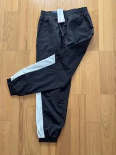 新品　再帰反射　ナイロン撥水ウインドパンツ Mサイズ 黒/白