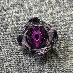 ベイブレード 紫と黒のデザイン