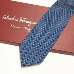 未使用級 サルヴァトーレフェラガモ ネクタイ シルク ブルー 総柄 ガンチーニ柄