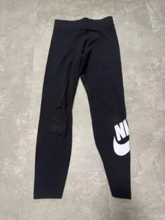 NIKE タイツ ブラック ロゴプリントのサムネイル