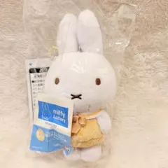 未開封品 ミッフィー 一番くじ D賞 マスコットバッチ お星さまのセーラー服 a