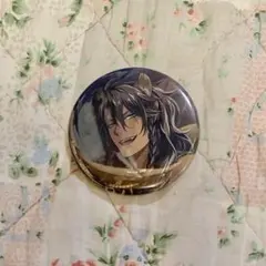 ツイステ くつろぎマイルーム 缶バッジ レオナ - メルカリ