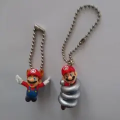 キーホルダー　スーパーマリオ　2個セット