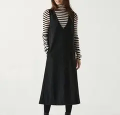 『ユニクロ』ブラッシュドジャージージャンパースカート