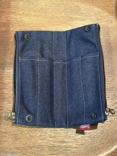 Item thumbnail for item 64c68e97-994d-4b8d-a552-5da3935f1a8b