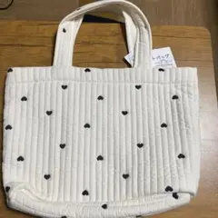 【新品未使用】西松屋 ハート柄キルティングトートバッグ
