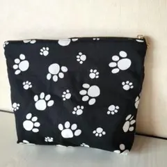 手作り　大きなポーチ　化粧ポーチ　小物入れ　動物　足跡　犬　猫