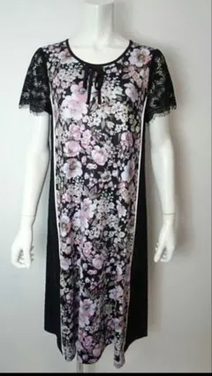 Saleスーパービューティー今季春夏　花柄＆レース　ワンピース　ピンク系44XL