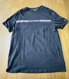 TOMMY HILFIGER ブラック Tシャツ