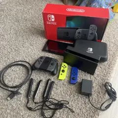 Nintendo Switch 本体　ジョイコン　ケース