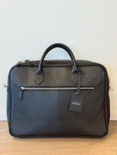 美品 バーニーズニューヨーク ビジネスバッグ レザー A4 ブラック