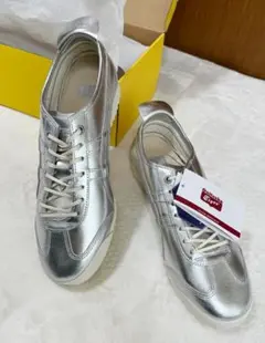 【新品・未使用】メキシコ66 SD ピュアシルバー 26cm　極上の一足