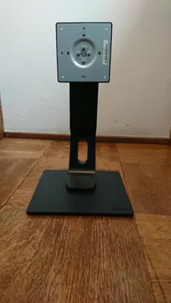 モニタースタンド