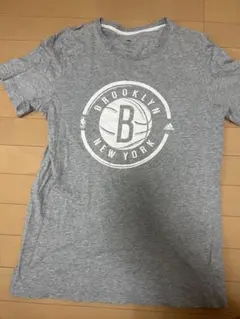 【Brooklyn New York】Tシャツ　adidas
