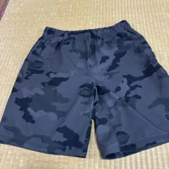 adidas ハーフパンツLサイズ　迷彩柄のサムネイル