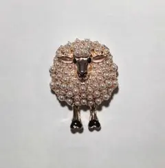 かわいい ひつじ モチーフ 大ぶり パール風 ブローチ ピンク 新品✨