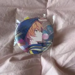 プロセカ 東雲彰人 グリッター缶バッジ 46C - メルカリ