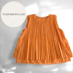 ピンタックブラウス